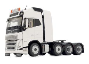 MARGE MODELS 1:32 Camion VOLVO FH5 8X4 CLEAR WHITE