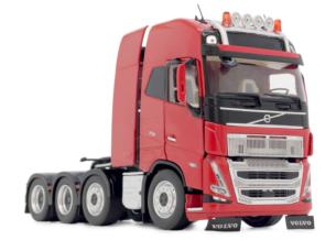 MARGE MODELS 1:32 Camion VOLVO FH5 8X4 ROJO