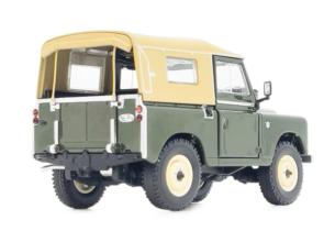 MARGE MODELS 1:32 Todoterreno LAND ROVER SERIES 3 88 SOFTTOP VERDE BRONCE OSCURO