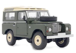 MARGE MODELS 1:32 Todoterreno LAND ROVER SERIES 3 88 SAFARI TECHO VERDE BRONCE OSCURO