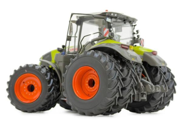 MARGE MODELS 1:32 Tractor CLAAS AXION 9.420 CON DOBLE RUEDA - Ítem1