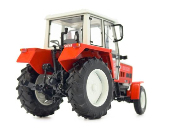 MARGE MODELS 1:32 Tractor STEYR 8060 TURBO SK2 (1987-1992) 2WD - Ítem1
