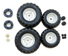 MARGE MODELS 1:32 Ruedas PARA TRACTOR VREDESTEIN - Ítem1