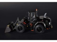 AT COLLECTIONS 1:32 Pala Cargadora VOLVO L60H EDICION NEGRA SERIE LIMITADA - Ítem1