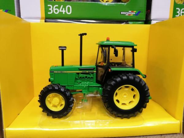 Marinero batería fertilizante Miniatura tractor JOHN DEERE 3640