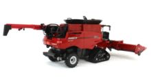 ERTL 1:32 Cosechadora CASE IH AFS CONNECT 9260 CON ORUGAS PEINE DE MAIZ Y PEINE DE CEREAL - Ítem4
