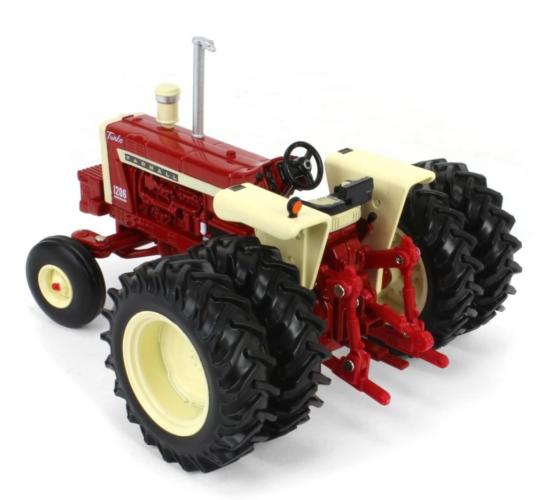 ERTL 1:32 Tractor FARMALL 1206 PRESTIGE COLLECTION - Ítem3