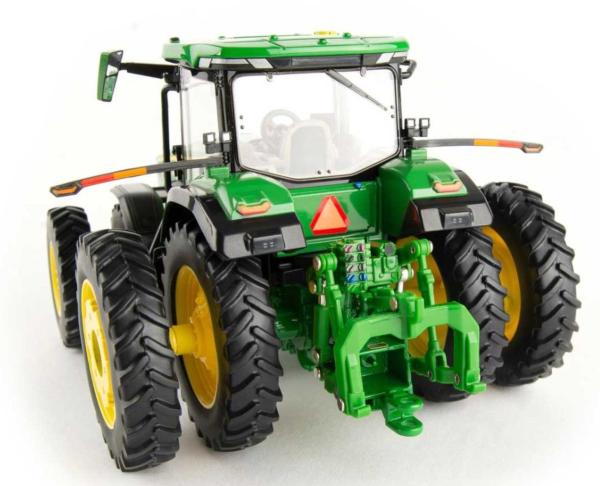 ERTL 1:32 Tractor JOHN DEERE 8R 410 DOBLE RUEDA DELANTERA Y TRASERA PRESTIGE COLLECTION - Ítem2