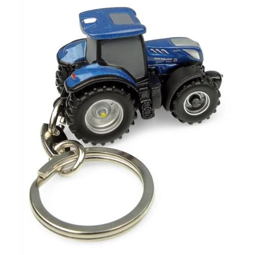 UNIVERSAL HOBBIES Llavero NEW HOLLAND T7.300 BLUE POWER - Ítem1