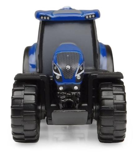UNIVERSAL HOBBIES Llavero Tractor NEW HOLLAND T7.210 DYNAMIC BLUE - Ítem3