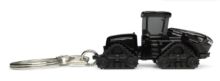 UNIVERSAL HOBBIES Llavero CASE IH QUADTRAC 715 NEGRO - Ítem2