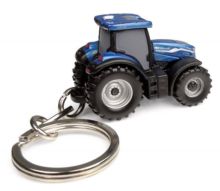 UNIVERSAL HOBBIES Llavero Tractor NEW HOLLAND T7.225 BLUE POWER - Ítem1