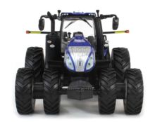 ERTL 1:32 Tractor NEW HOLLAND T8.415 BLUE POWER DOBLE RUEDA DELANTERA Y TRASERA PRESTIGE COLLECTION - Ítem4