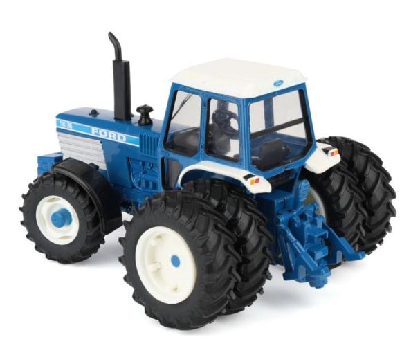 ERTL 1:32 Tractor FORD TW-35 CON DOBLE RUEDA - Ítem2
