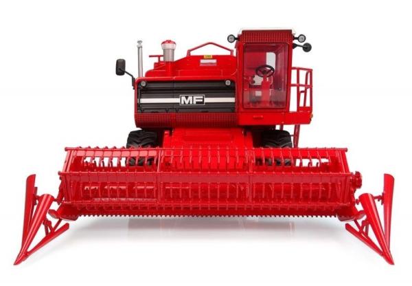 UNIVERSAL HOBBIES 1:32 Cosechadora MASSEY FERGUSON 760 - Ítem1