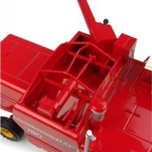 UNIVERSAL HOBBIES 1:32 Cosechadora MASSEY FERGUSON 760 - Ítem6