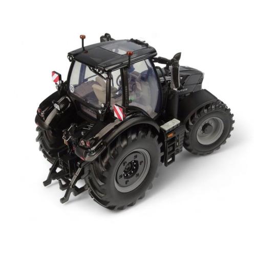 UNIVERSAL HOBBIES 1:32 Tractor DEUTZ-FAHR 7250 TTV WARRIOR EDITION GLOSS BLACK - Ítem3