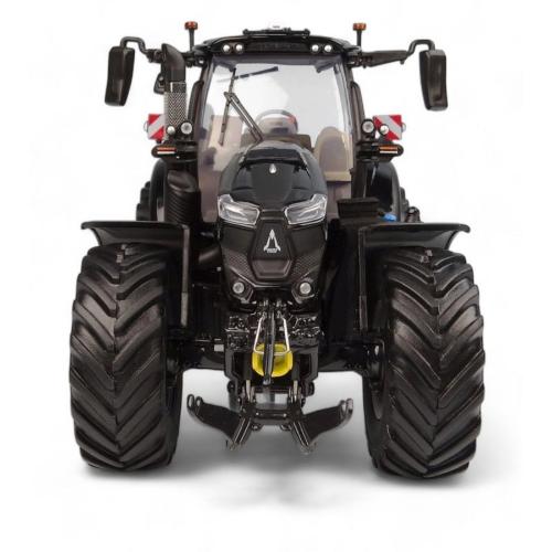 UNIVERSAL HOBBIES 1:32 Tractor DEUTZ-FAHR 7250 TTV WARRIOR EDITION GLOSS BLACK - Ítem1