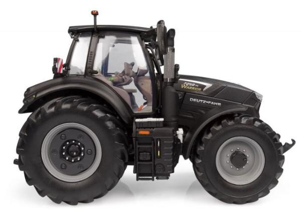 UNIVERSAL HOBBIES 1:32 Tractor DEUTZ-FAHR 7250TTV WARRIOR NEGRO MATE EDICION LIMITADA 1000 UNIDADES - Ítem1