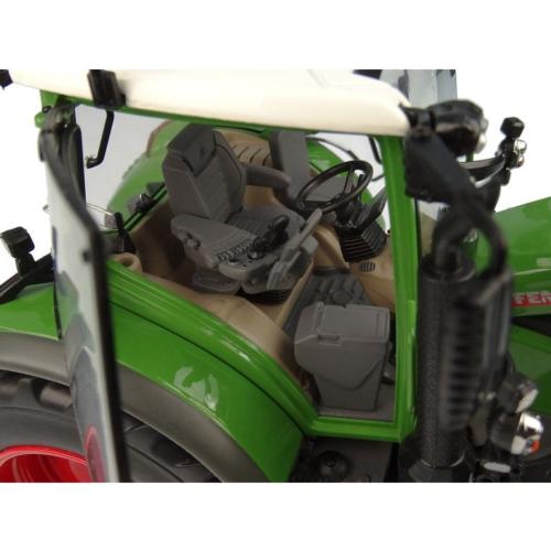 UNIVERSAL HOBBIES 1:32 Tractor FENDT 620 VARIO - Ítem5