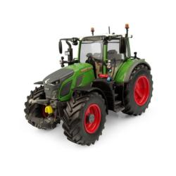 UNIVERSAL HOBBIES 1:32 Tractor FENDT 620 VARIO