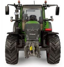 UNIVERSAL HOBBIES 1:32 Tractor FENDT 516 VARIO 2026 - Ítem1