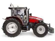 UNIVERSAL HOBBIES 1:32 Tractor MASSEY FERGUSON 5M.145 2025 - Ítem3