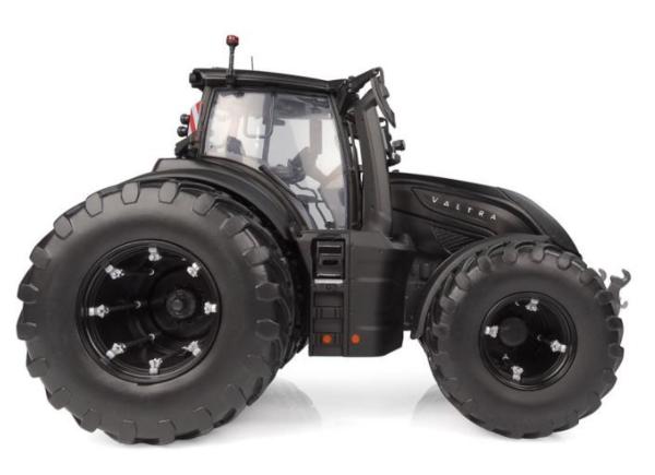 UNIVERSAL HOBBIES 1:32 Tractor VALTRA S416 CON RUEDAS GEMELAS NEGRO MATE EDICION LIMITADA 1000 UNIDADES - Ítem3