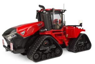 UNIVERSAL HOBBIES 1:32 Tractor CASE IH QUADTRAC 785 