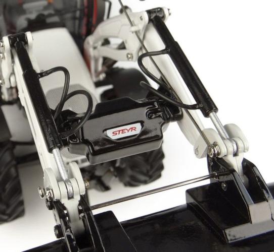 UNIVERAL HOBBIES 1:32 Tractor STEYR 4120 PLUS CON PALA S635 - Ítem5