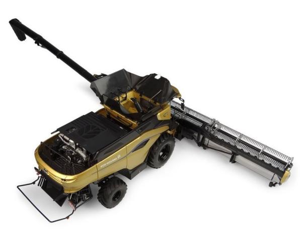 UNIVERSAL HOBBIES 1:32 Cosechadora NEW HOLLAND CR11 EDICION DORADA AGRITECHNICA 2025 - Ítem1