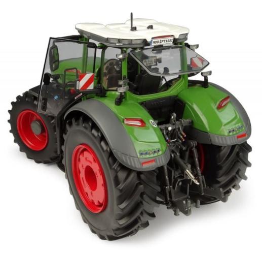 UNIVERSAL HOBBIES 1:32 Tractor FENDT 1052 VARIO 2026 VERSION EUROPEA - Ítem1