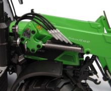 UNIVERSAL HOBBIES 1:32 Tractor DEUTZ-FAHR 6150.4 TTV CON PALA DELANTERA STOLL 43-27 - Ítem4