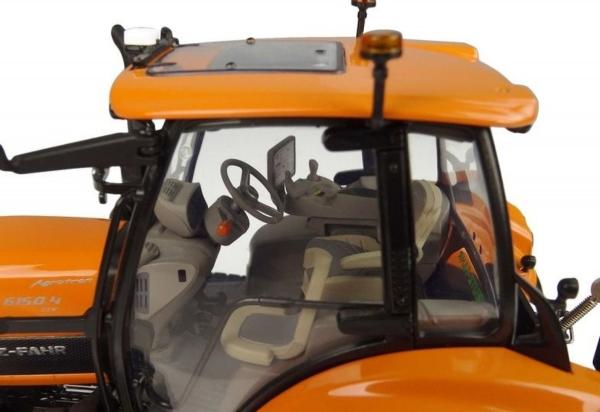 UNIVERSAL HOBBIES 1:32 Tractor DEUTZ-FAHR 6150.4 TTV VERSION COMMUNAL EDICION LIMITADA 500 UNIDADES - Ítem4