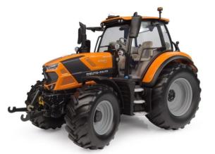 UNIVERSAL HOBBIES 1:32 Tractor DEUTZ-FAHR 6150.4 TTV VERSION COMMUNAL EDICION LIMITADA 500 UNIDADES