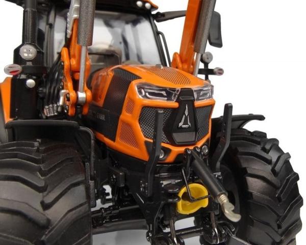 UNIVERSAL HOBBIES 1:32 Tractor DEUTZ-FAHR 6150.4 TTV CON PALA CARGADORA STOLL 43-27 VERSION COMMUNAL EDICION LIMITADA 750 UNIDADES - Ítem3