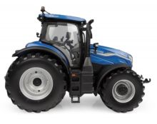 UNIVERSAL HOBBIES 1:32 Tractor NEW HOLLAND T7.225 BLUE POWER 2026 - Ítem2