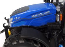 UNIVERSAL HOBBIES 1:32 Tractor NEW HOLLAND T5.120 - Ítem5