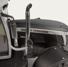 UNIVERSAL HOBBIES 1:32 Tractor MASSEY FERGUSON 7S.210 MATE NEGRO CON LLANTAS DORADAS EDICION LIMITADA 750 UNIDADES - Ítem6