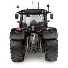 UNIVERSAL HOBBIES 1:32 Tractor VALTRA N175 NEGRO METALIZADO EDICION LIMITADA 750 UNIDADES - Ítem4