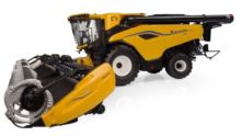 UNIVERSAL HOBBIES 1:32 Cosechadora NEW HOLLAND CR11 - Ítem3