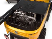 UNIVERSAL HOBBIES 1:32 Cosechadora NEW HOLLAND CR11 - Ítem5