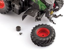 WIKING 1:32 Tractor FENDT 832 VARIO - Ítem4