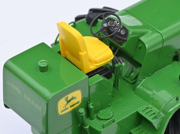 SCHUCO 1:32 Tractor JOHN DEERE 8010 ARTICULADO (RESINA) - Ítem5