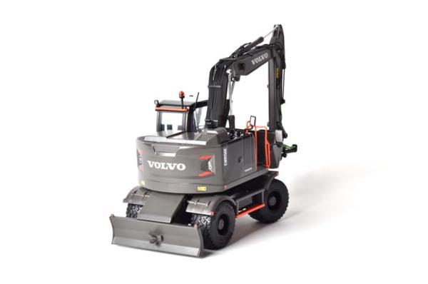 AT COLLECTIONS 1:32 Excavadora VOLVO EWR150E CON RUEDAS NOKIAN GROUD KARE EDICION NEGRA - Ítem1