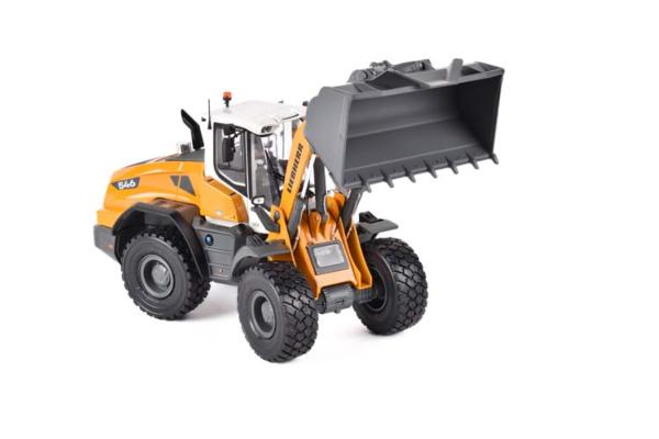 AT COLLECTIONS 1:32 Pala Cargadora LIEBHERR L546 G8 CON RUEDAS - Ítem1
