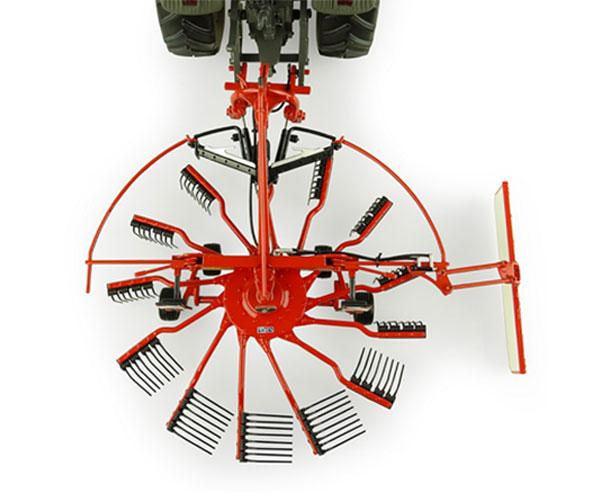 UNIVERSAL HOBBIES 1:32 Rastrillo hilerador KUHN GA 4731 GM - Ítem1