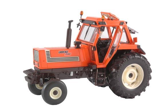 Replica tractor FIAT 1580 - Ítem1
