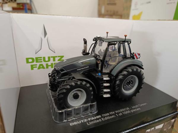UNIVERSAL HOBBIES 1:32 Tractor DEUTZ-FAHR 7250 TTV WARRIOR EDICION MATT GREEN EDICION LIMITADA 1000 UNIDADES - Ítem2