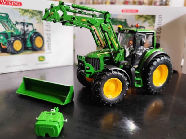 WIKING 1:32 Tractor JOHN DEERE 7530 CON PALA FRONTAL 753 - Ítem2